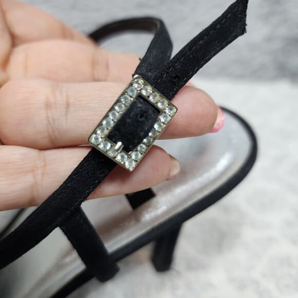 Stuart Weitzman Strappy Jeweled Pointed Toe Heel Size 8.5B - Picture 6 of 8